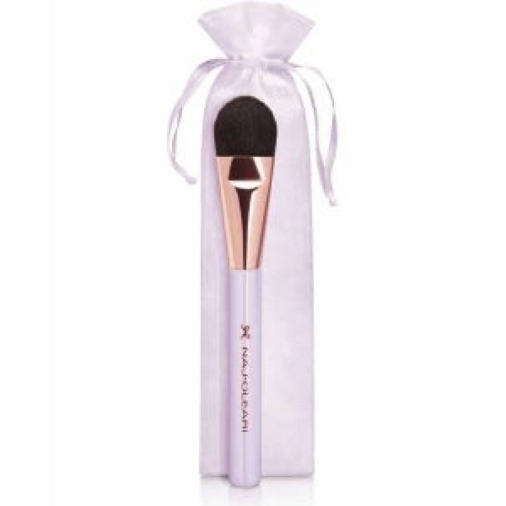 Naj Oleari, Naj Oleari, Foundation Brush